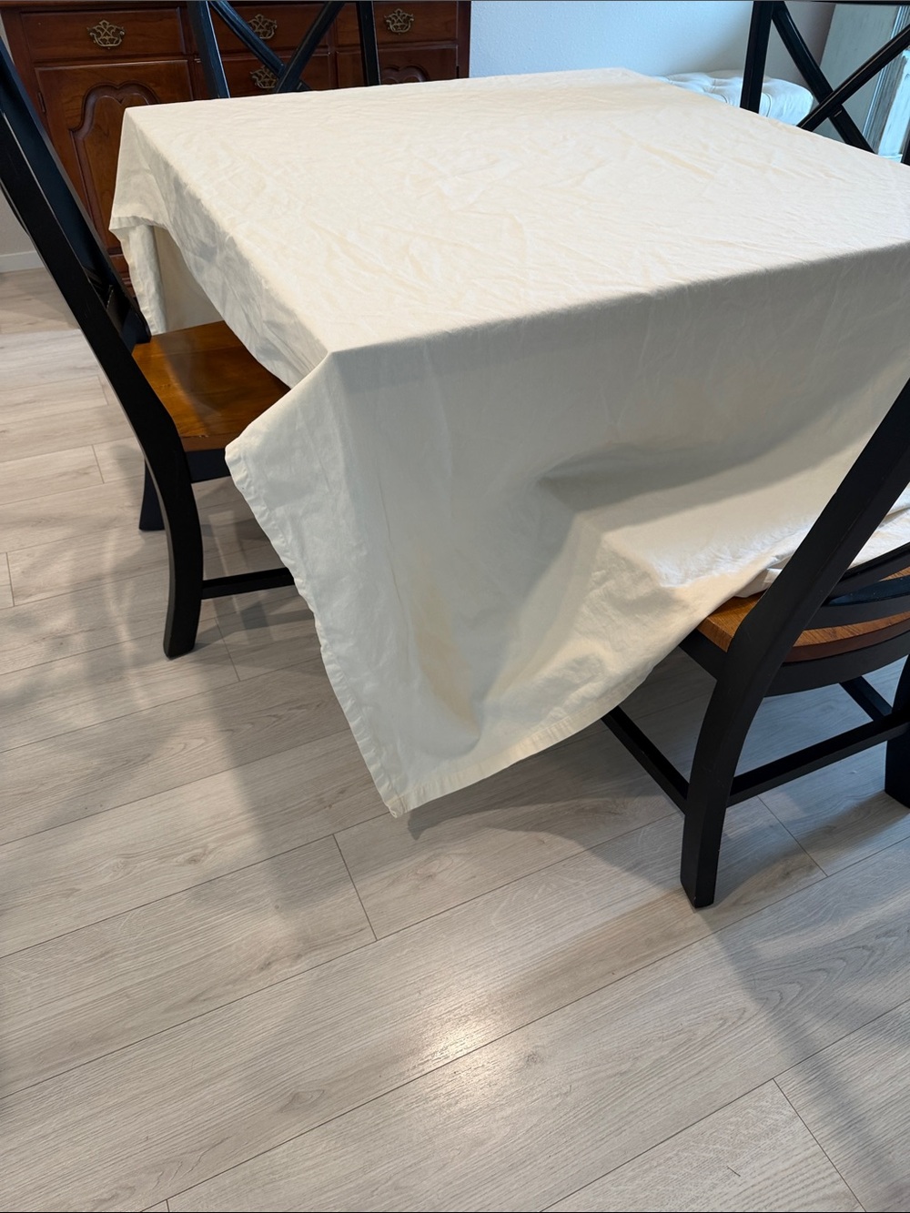 Classic Cream Cotton Tablecloth - Neutral Dining Linen
